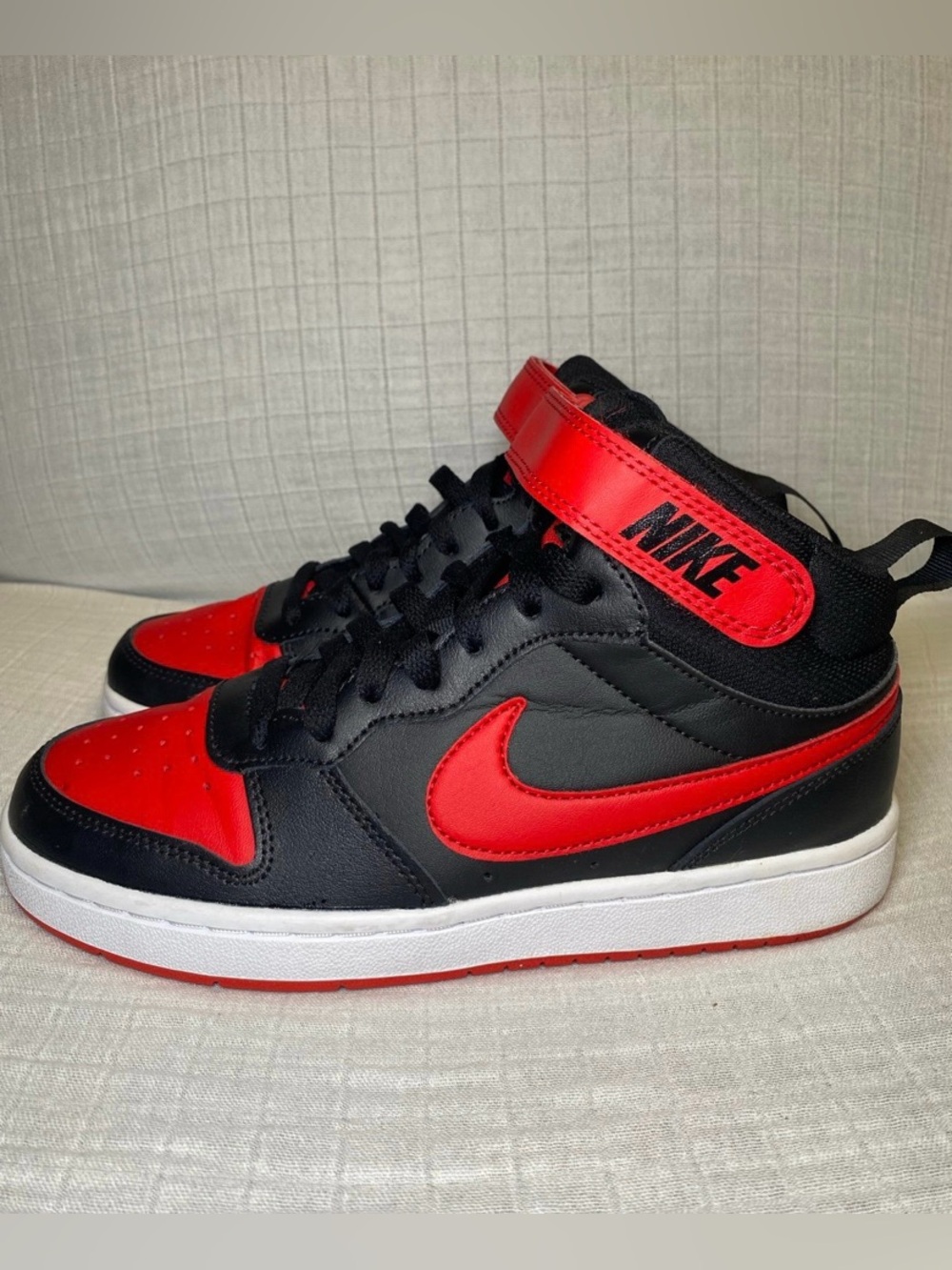 Nike Court Borough